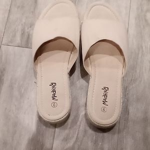 Flats size 9